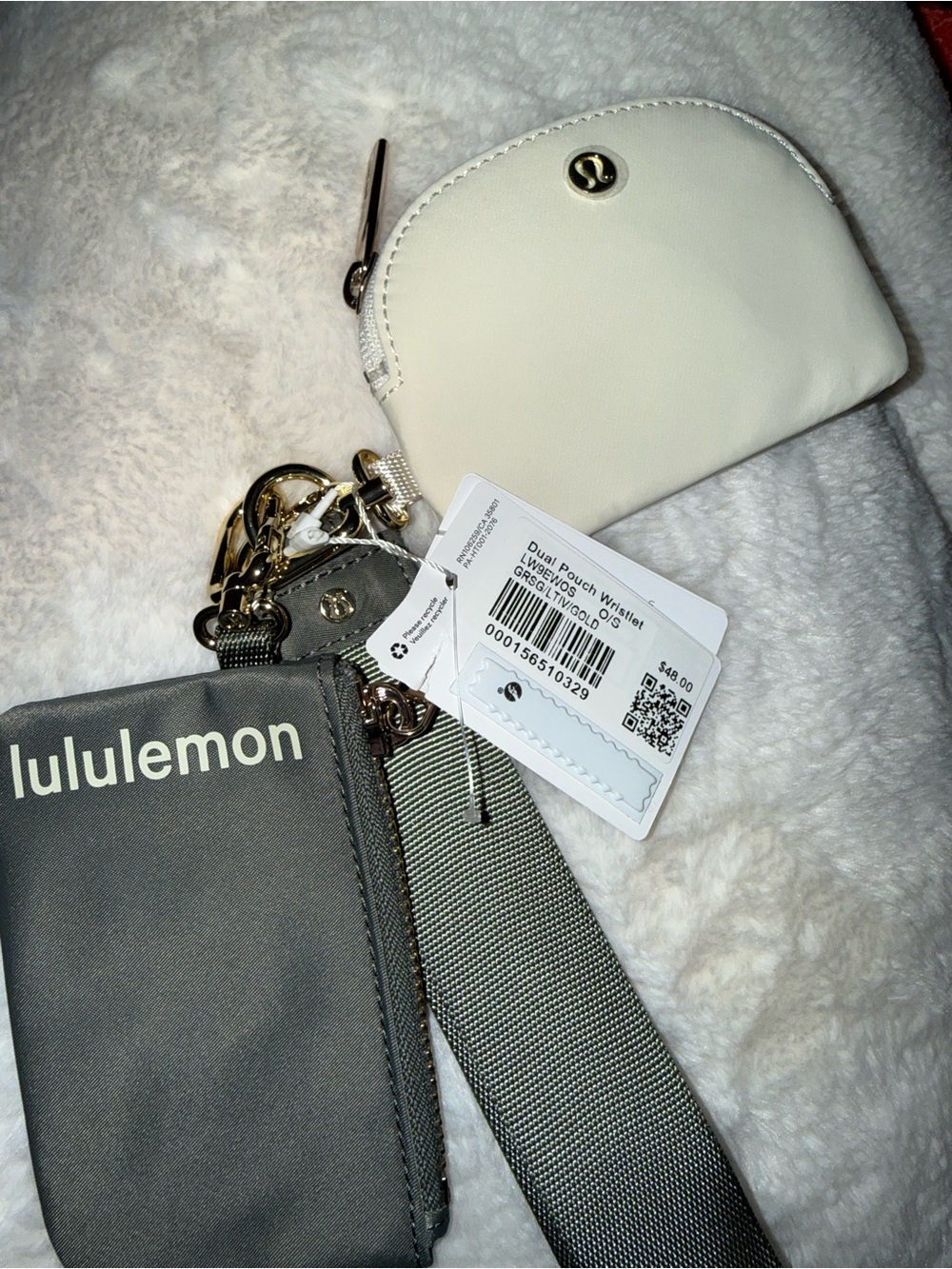 AUTH Lululemon Dual Pouch Wristlet – Grey Sage / Vintage Gold